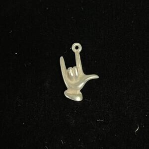 Vintage James Avery Retired I Love You Sign Language 3D Sterling Silver Charm